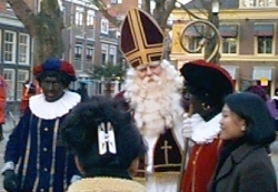 Beschrijving: 99112008-sinterklaas-delft-1999-250pixels